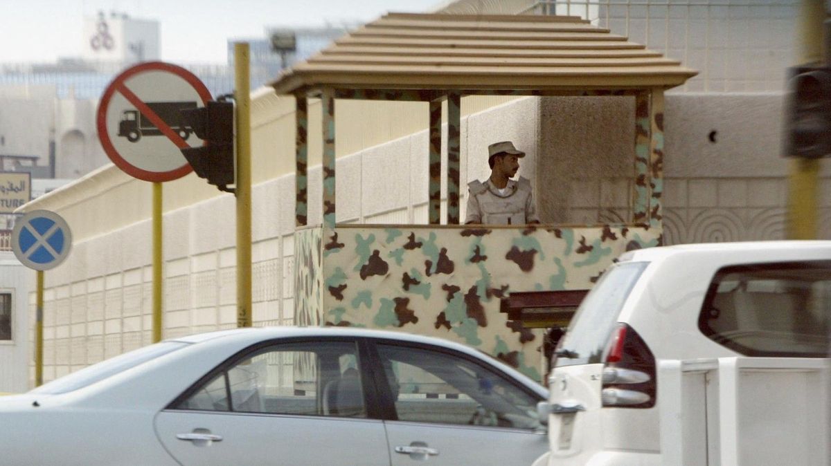 V saúdskoarabské Džiddě zemřeli při přestřelce u konzulátu USA dva lidé